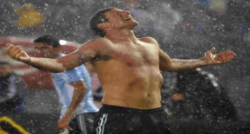 أسطورة "القديس المجنون" التي لا يمكن تخيلها